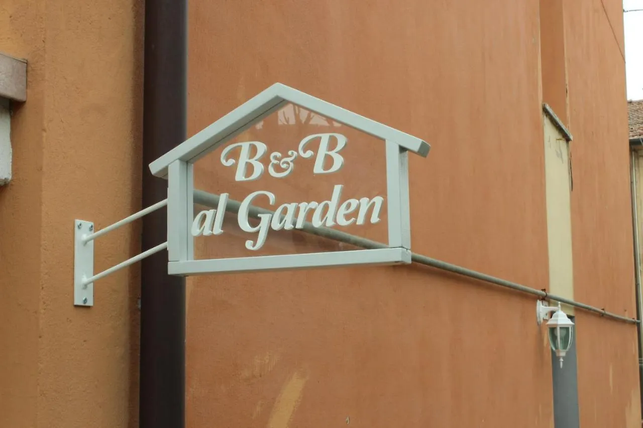 Bed & Breakfast Al Garden Bed and Breakfast Ravenna